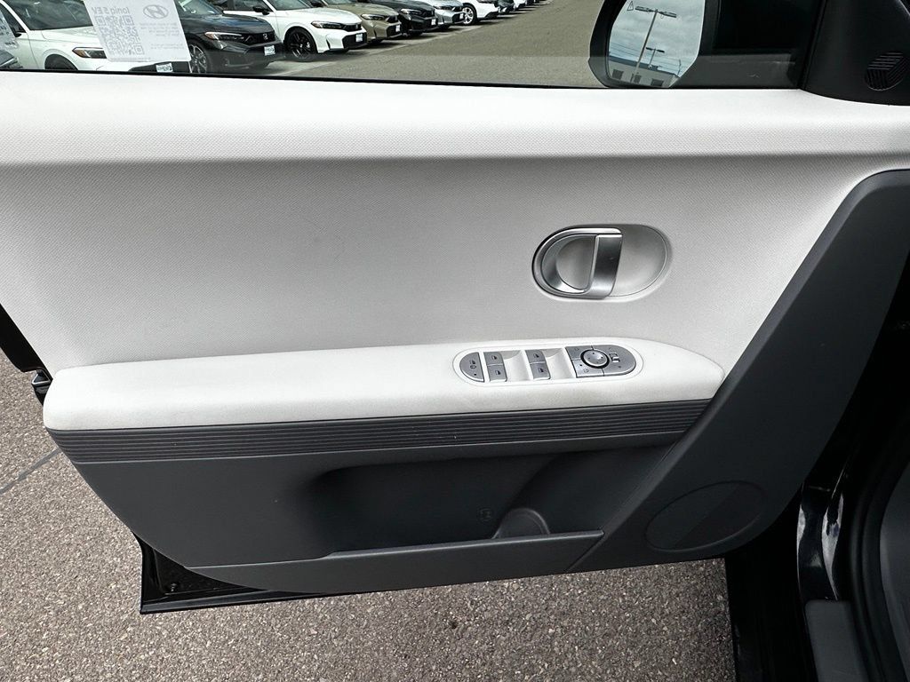 Used 2024 Hyundai Ioniq 5 SEL RWD image 22