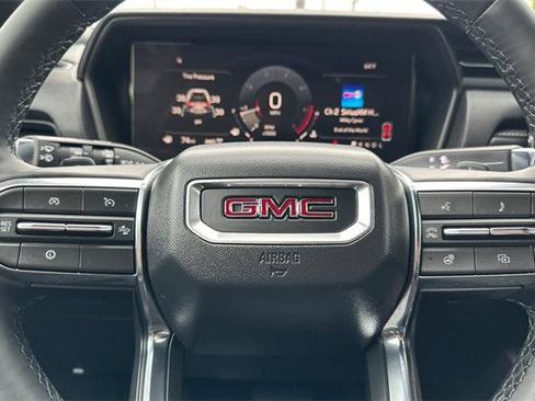 New 2025 GMC Terrain Elevation image 24