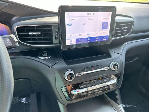 Used 2020 Ford Explorer ST image 16