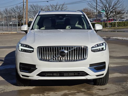 Used 2023 Volvo XC90 T8 Core w/ Protection Package Premier image 6