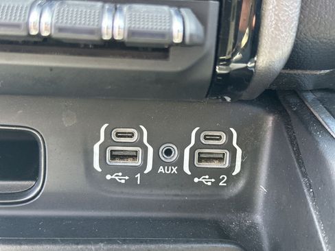 Used 2023 RAM 1500 Lone Star AWD/4WD image 43