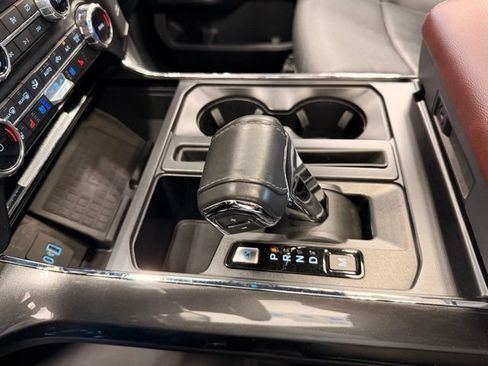 Used 2022 Ford F150 Lariat w/ Equipment Group 502A High AWD/4WD image 42