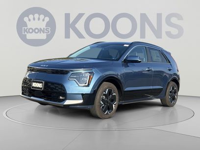 Used 2025 Kia Niro Wave w/ Wave Preserve Package