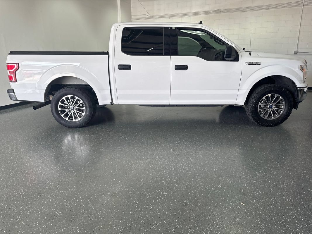 Used 2020 Ford F150 XLT w/ Equipment Group 301A Mid RWD image 3