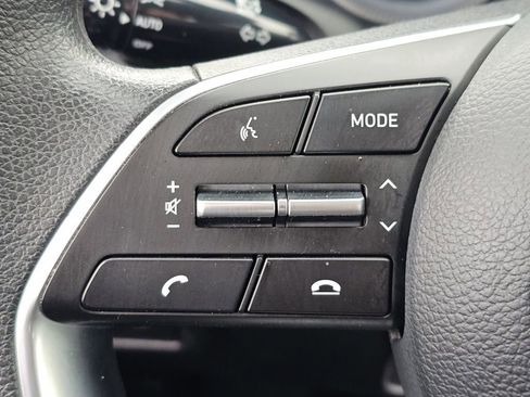 Used 2023 Hyundai Sonata SE image 16