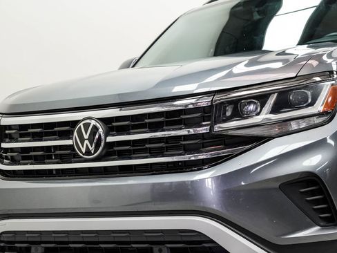 Used 2021 Volkswagen Atlas SE FWD image 2
