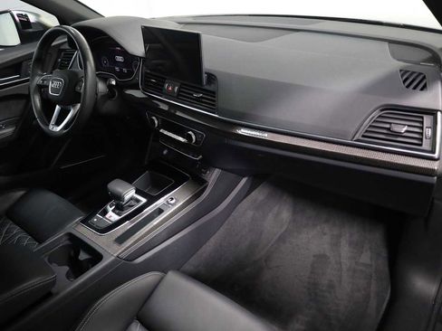 Used 2023 Audi SQ5 Premium Plus w/ Premium Plus Package image 6