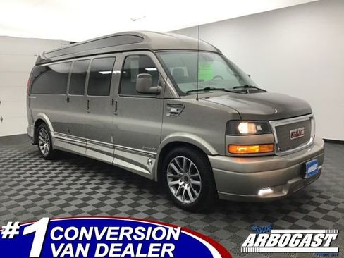 Used 2019 GMC Savana 2500 Extended w/ Enhanced Convenience Package image 1