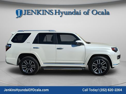 Used 2023 Toyota 4Runner Limited image 2