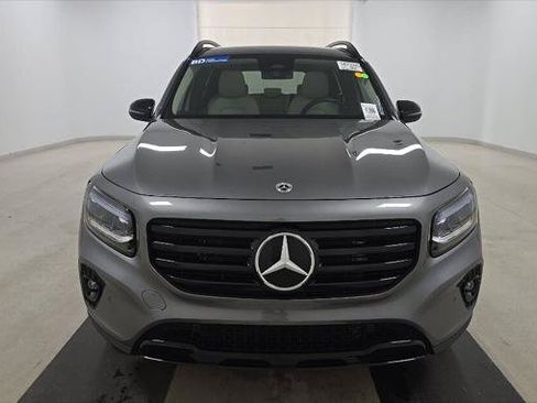 Used 2026 Mercedes-Benz GLB 250 w/ Exclusive Package image 24
