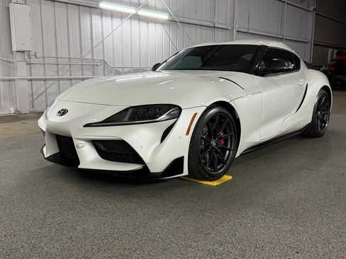 Used 2023 Toyota Supra RWD image 1