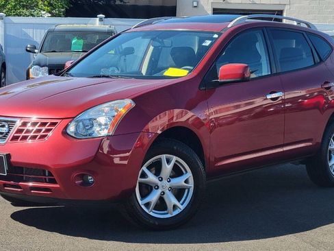 Used 2008 Nissan Rogue SL w/ Premium Pkg FWD image 2