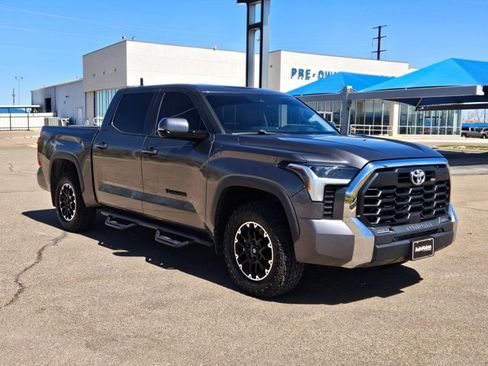 Used 2022 Toyota Tundra SR5 w/ TRD Off-Road Package image 3