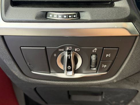 Used 2023 BMW X3 sDrive30i w/ Convenience Package image 18