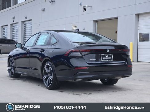 New 2026 Honda Accord SE image 3
