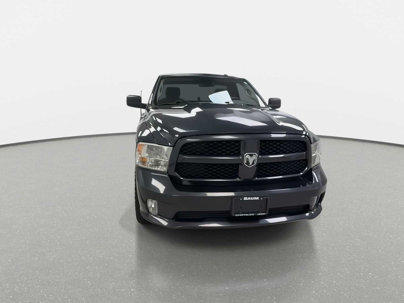 Used 2013 RAM 1500 Express RWD image 3