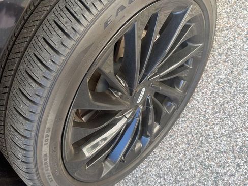 Used 2023 Lincoln Aviator Reserve w/ Equipment Group 201A image 12