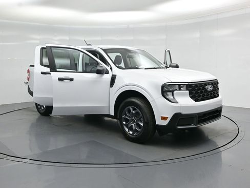 New 2026 Ford Maverick XLT FWD image 27