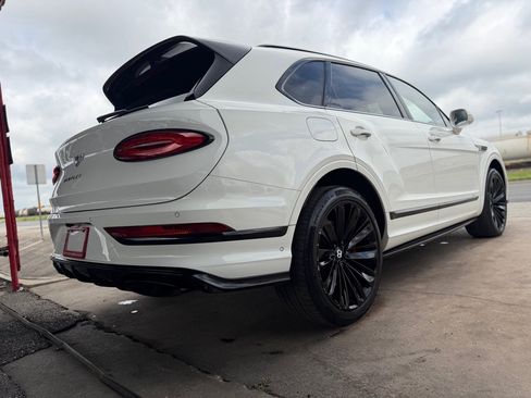 Used 2021 Bentley Bentayga Speed AWD/4WD image 6