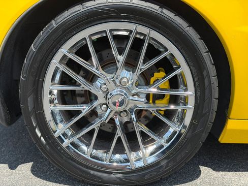 Used 2008 Chevrolet Corvette Coupe RWD image 32