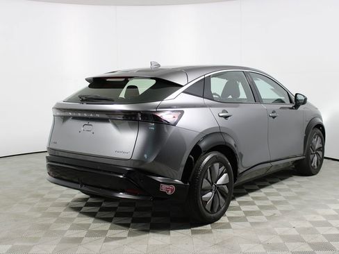 Used 2024 Nissan Ariya FWD image 34