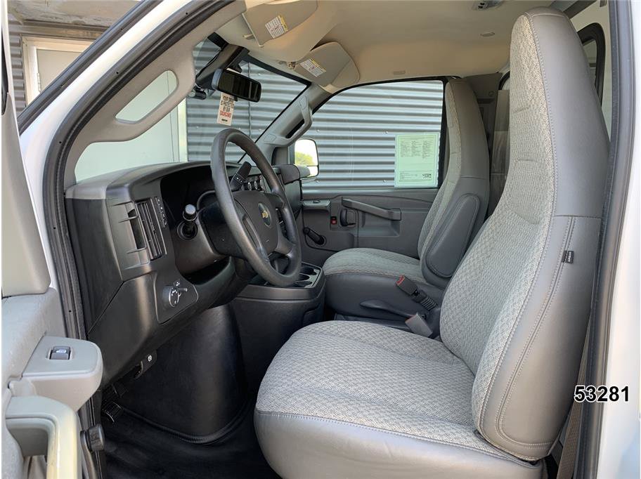 Used 2019 Chevrolet Express 2500 RWD image 25