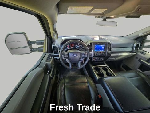 Used 2022 Ford F250 XLT w/ XLT Premium Package AWD/4WD image 11