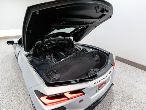 Used 2024 Chevrolet Corvette Stingray Premium Cpe w/ 3LT image 34