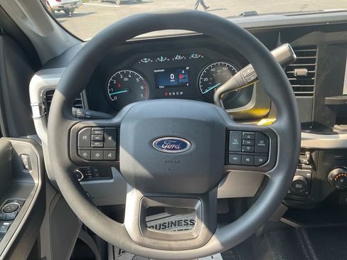 New 2026 Ford F250 XL w/ XL Driver Assist Package AWD/4WD image 21