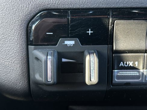 Used 2022 RAM 2500 Big Horn w/ Level C Equiment Group image 33