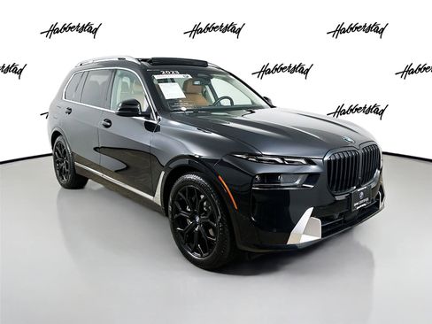 Certified 2023 BMW X7 xDrive40i w/ Premium Package image 3