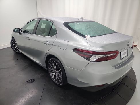 Used 2023 Toyota Camry XLE w/ Navigation Package image 6