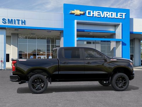 New 2026 Chevrolet Silverado 1500 Custom Trail Boss w/ LPO, Dark Essentials Package AWD/4WD image 29
