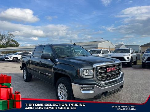 Used 2017 GMC Sierra 1500 SLE w/ SLE Value Package image 2