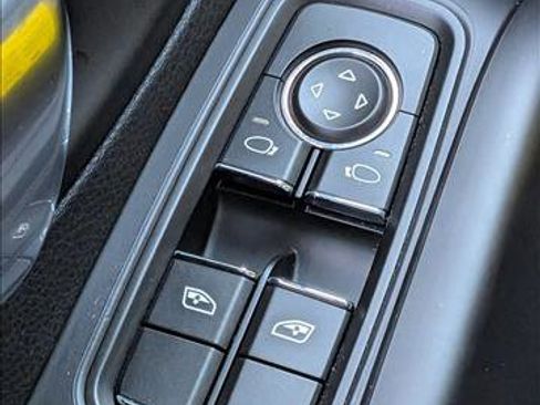 Used 2021 Porsche 718 Cayman image 14