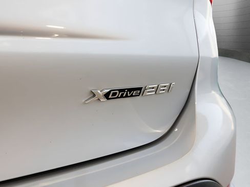Used 2021 BMW X1 xDrive28i w/ Convenience Package AWD/4WD image 19