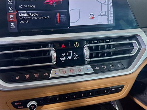 Used 2021 BMW 330i xDrive Sedan image 24