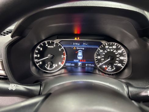 Used 2024 Nissan Altima 2.5 SV FWD image 23