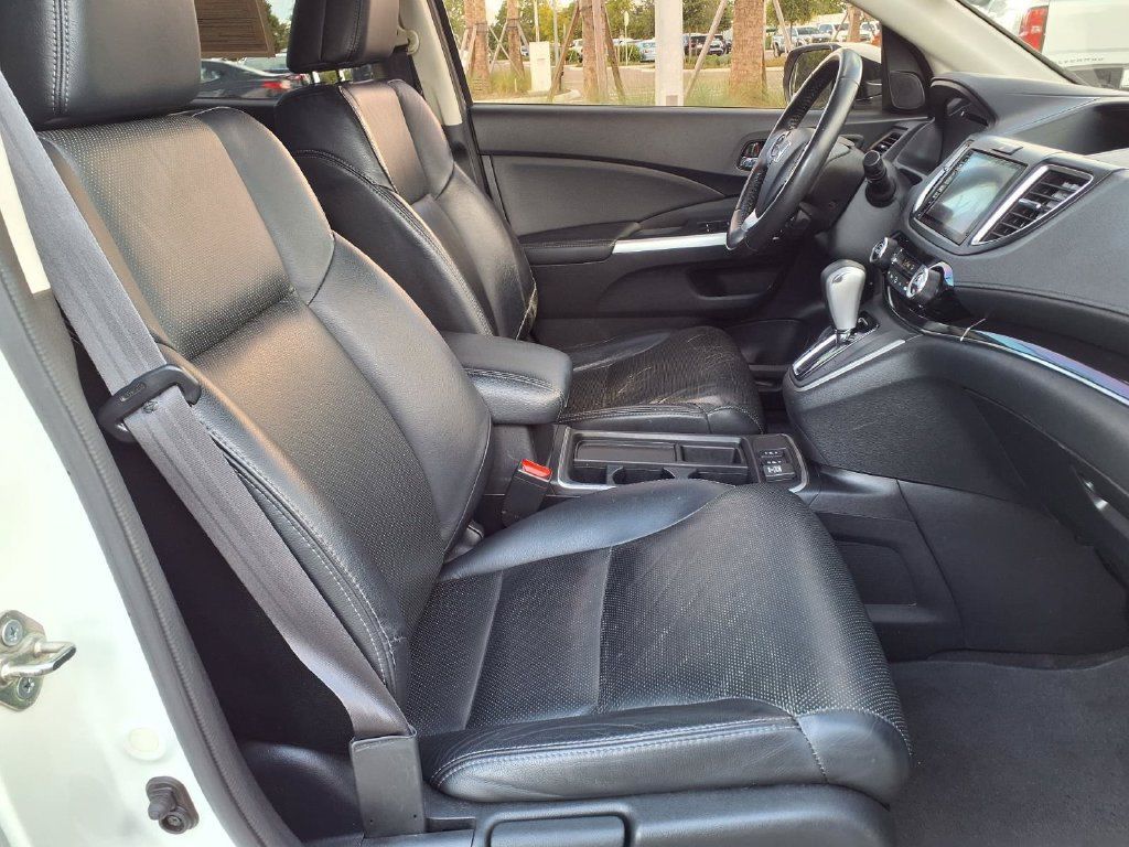 Used 2016 Honda CR-V Touring image 12