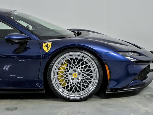 Used 2023 Ferrari SF90 Stradale image 13