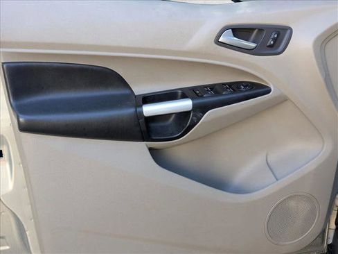 Used 2016 Ford Transit Connect Titanium image 5