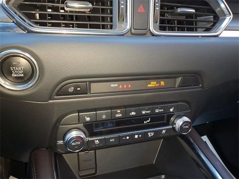 Used 2025 MAZDA CX-5 Signature image 35