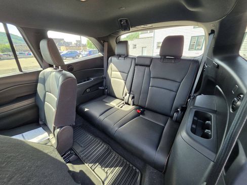 Used 2022 Honda Pilot TrailSport image 15