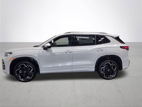 New 2026 Volkswagen Tiguan SEL R-Line image 10