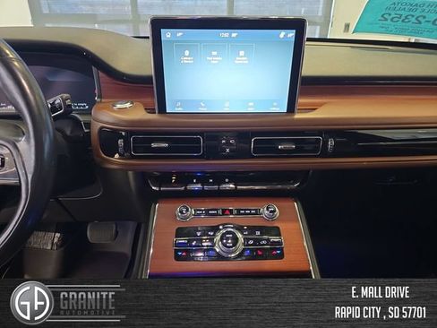 Used 2021 Lincoln Aviator Reserve w/ Equipment Group 202A AWD/4WD image 18