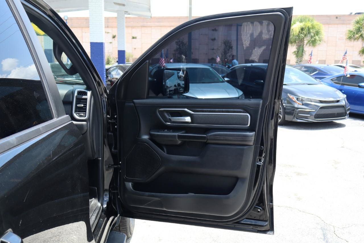 Used 2019 RAM 1500 Big Horn AWD/4WD image 15