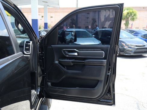 Used 2019 RAM 1500 Big Horn AWD/4WD image 15