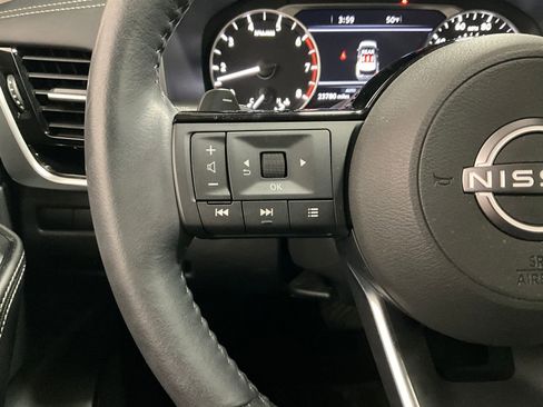 Used 2023 Nissan Rogue SL w/ SL Premium Package AWD/4WD image 18