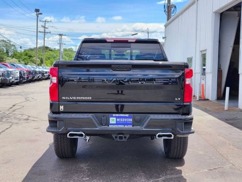 New 2026 Chevrolet Silverado 1500 LT Trail Boss w/ Convenience Package II AWD/4WD image 4