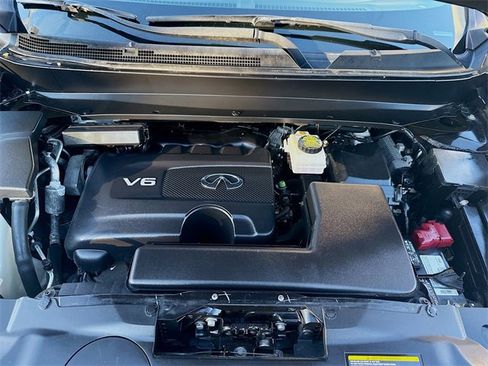 Used 2019 INFINITI QX60 Luxe w/ Essential Package image 38